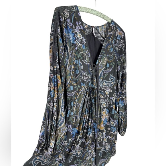 Free People Rain or Shine Bohemian Tunic Mini Dress Paisley Print Size Small - Picture 4 of 10